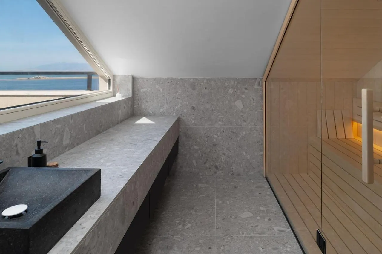 Luxury Villa Lovre Seaside Heated Pool Sauna 닌