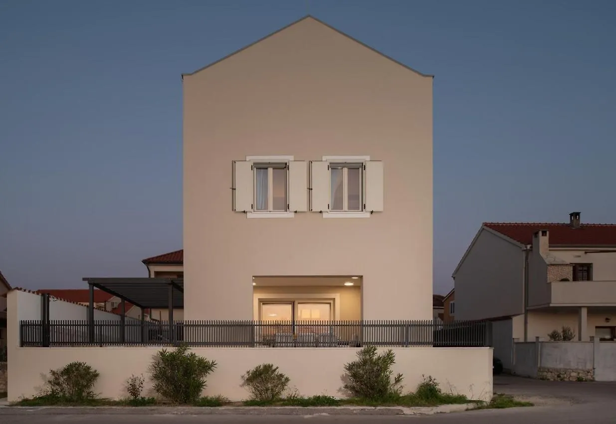Luxury Villa Lovre Seaside Heated Pool Sauna 닌 크로아티아