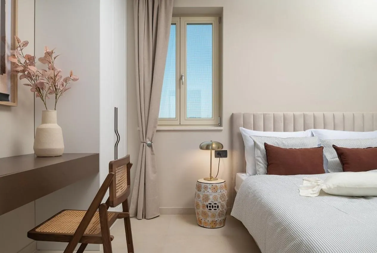 Luxury Villa Lovre Seaside Heated Pool Sauna 닌